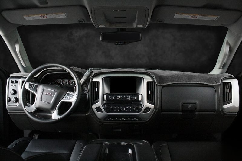 Full dash cover GMC Sierra charcoal