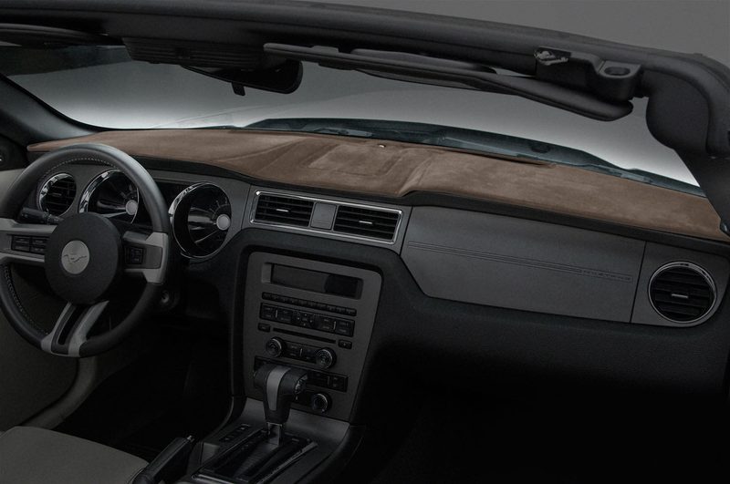 Ford Mustang dash cover in oak