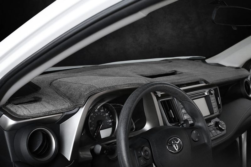 RAV4 velour dash cover in black